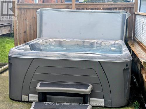 4 Archy Street, Brockton, ON - Outdoor