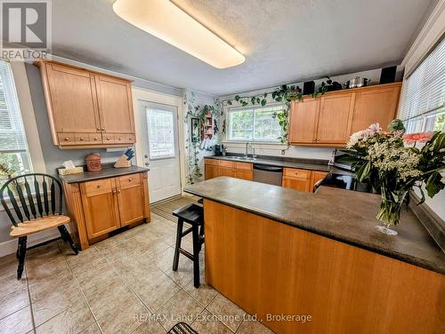 4 Archy Street, Brockton, ON - Indoor Photo Showing Kitchen