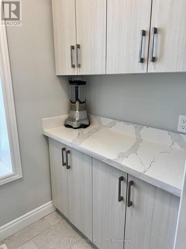 6 Elgin Street N, Cambridge, ON - Indoor