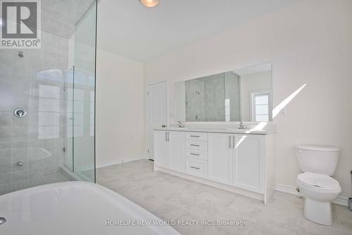 1864 Irish Moss Square, Pickering, ON - Indoor Photo Showing Bathroom