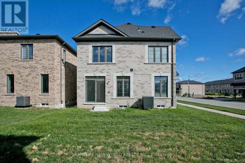 1864 Irish Moss Square, Pickering, ON - Outdoor