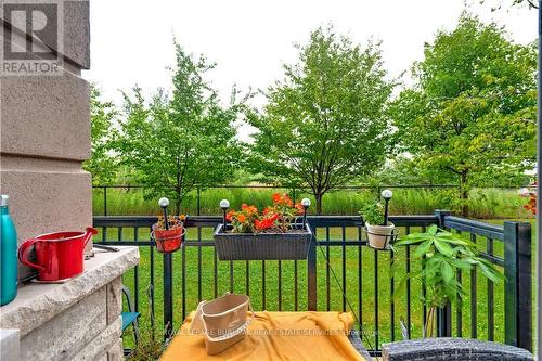 111 - 5327 Upper Middle Road, Burlington, ON - Outdoor