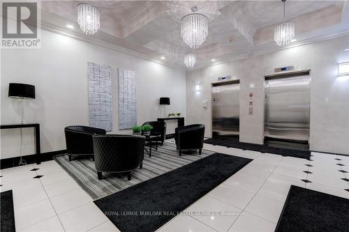 111 - 5327 Upper Middle Road, Burlington, ON - Indoor Photo Showing Other Room