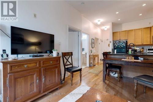 111 - 5327 Upper Middle Road, Burlington, ON - Indoor