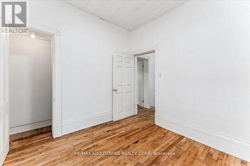 32 Arthur Street, Brant, ON - Indoor Photo Showing Other Room