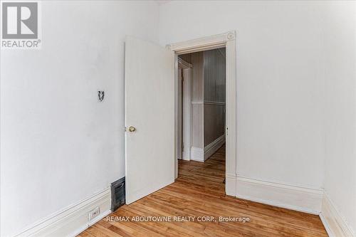 32 Arthur Street, Brant, ON - Indoor Photo Showing Other Room