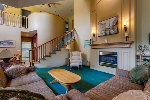 1061 Avondale Place, West Kelowna, BC - Indoor Photo Showing Living Room With Fireplace