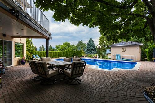 1061 Avondale Place, West Kelowna, BC - Outdoor With In Ground Pool With Deck Patio Veranda With Backyard With Exterior