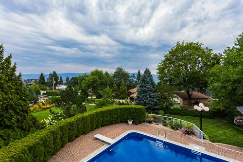 1061 Avondale Place, West Kelowna, BC - Outdoor With In Ground Pool