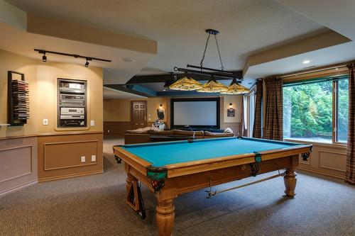 1061 Avondale Place, West Kelowna, BC - Indoor Photo Showing Other Room