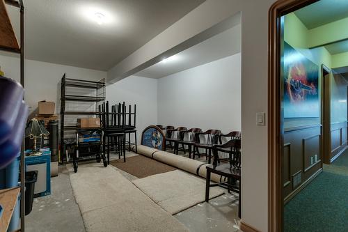 1061 Avondale Place, West Kelowna, BC - Indoor Photo Showing Other Room