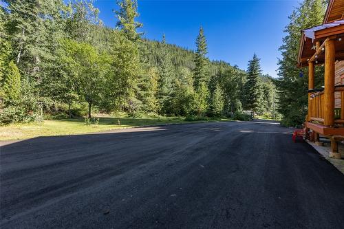 1834 Stepp Pit Road, Sicamous, BC - Outdoor
