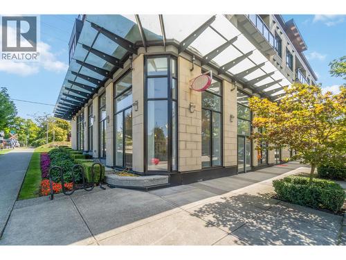 3008 Arbutus Street, Vancouver, BC 