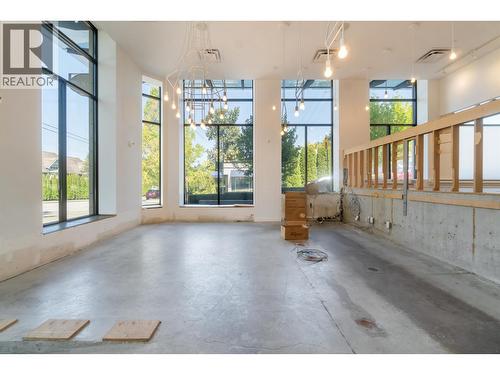 3008 Arbutus Street, Vancouver, BC 