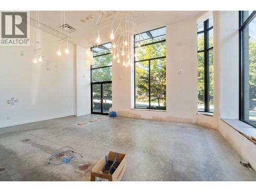 3008 Arbutus Street, Vancouver, BC 