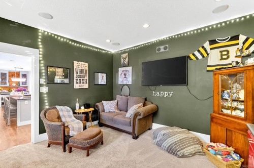 4455 Elizabeth St, Port Alberni, BC 