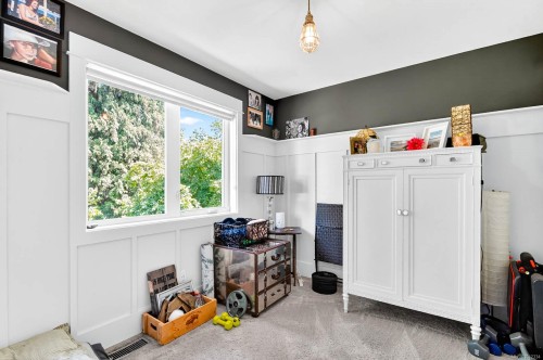 4455 Elizabeth St, Port Alberni, BC 