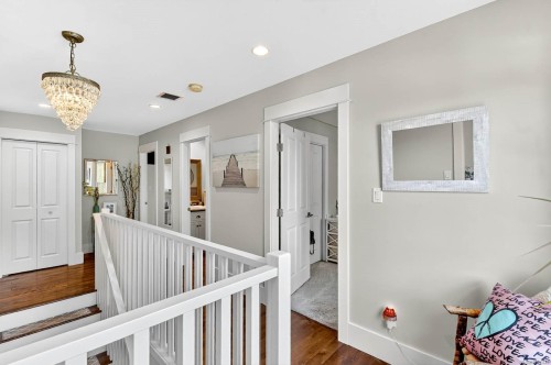 4455 Elizabeth St, Port Alberni, BC 