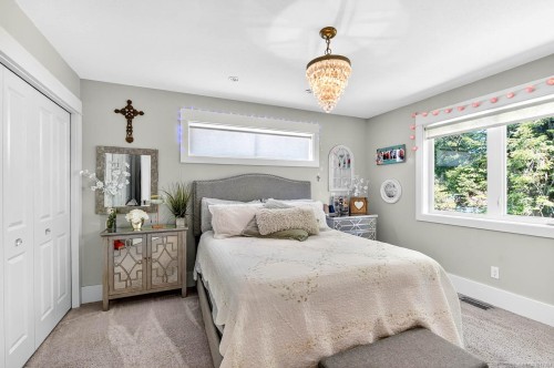 4455 Elizabeth St, Port Alberni, BC 