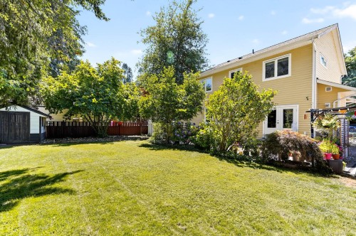 4455 Elizabeth St, Port Alberni, BC 