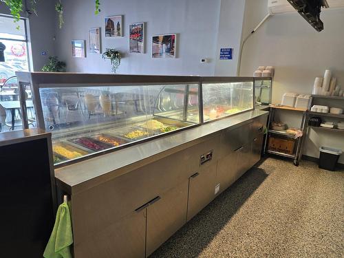 Restaurant - 123 Rue Non Disponible-Unavailable, Dollard-Des-Ormeaux, QC 