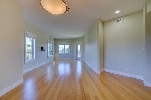 1201-1405 Springhill Drive, Kamloops, BC - Indoor Photo Showing Other Room