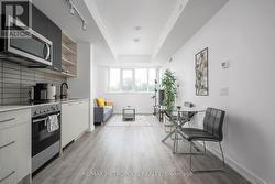 307 - 2300 ST CLAIR AVENUE W  Toronto, ON M6N 0B3