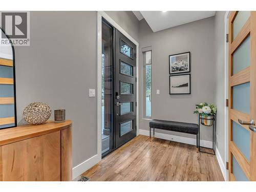 109 Fairway Drive, Kaleden, BC - Indoor Photo Showing Other Room