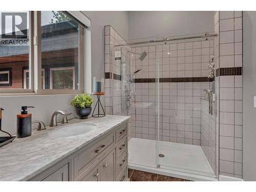 109 Fairway Drive, Kaleden, BC - Indoor Photo Showing Bathroom