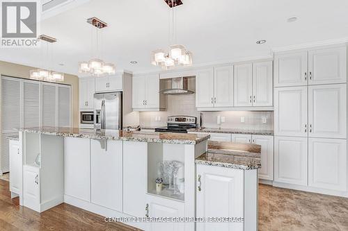 1103 - 90 George Street, Ottawa, ON - Indoor Photo Showing Kitchen With Upgraded Kitchen