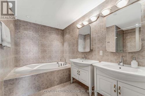 1103 - 90 George Street, Ottawa, ON - Indoor Photo Showing Bathroom