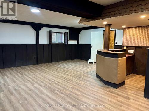 358 Helen Drive, Strathroy-Caradoc (Nw), ON - Indoor