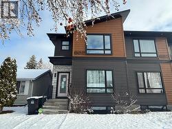 822 S AVENUE N  Saskatoon, SK S7L 3A4