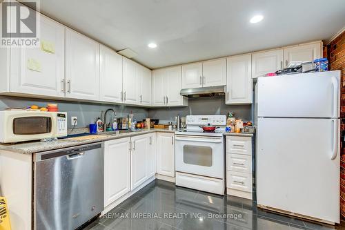 Basement - 11 Queensbury Drive, Hamilton, ON - Indoor Photo Showing Kitchen
