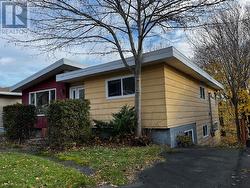 35 Weymouth Street  St. John's, NL A1B 2B7