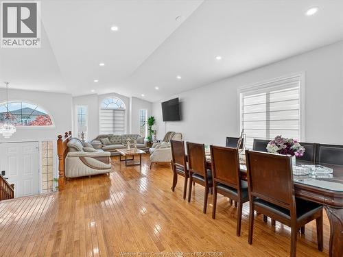 3859 Clara Avenue, Windsor, ON - Indoor