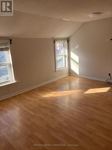 15 Wallace Street, Vaughan, ON - Indoor Photo Showing Other Room