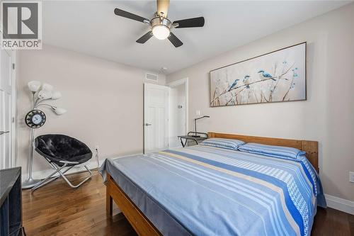 548 Franco Avenue, Sarnia, ON - Indoor Photo Showing Bedroom