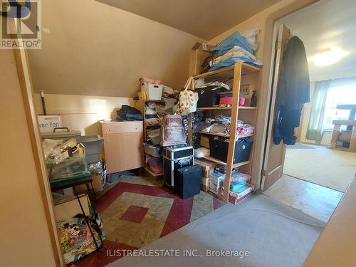 29 Holland Avenue, Toronto, ON - Indoor