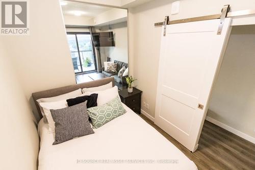 1105 - 15 Queen Street S, Hamilton, ON - Indoor