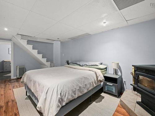 13935 Highway 1, Hants Border, NS 