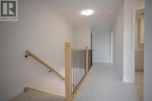 4295 Calhoun Way, London South (South V), ON - Indoor Photo Showing Other Room
