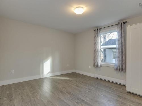 406 Glen Rise Drive, Beaver Bank, NS 