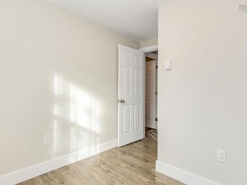 406 Glen Rise Drive, Beaver Bank, NS 