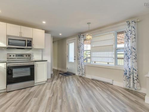 406 Glen Rise Drive, Beaver Bank, NS 