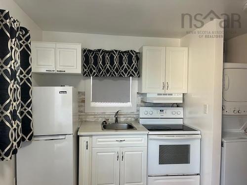 633 King Street, New Waterford, NS 