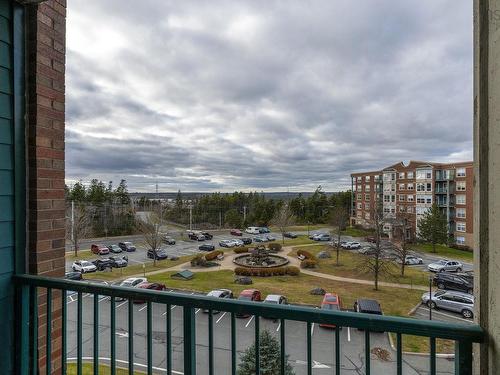 409 114 Regency Park Drive, Halifax, NS 