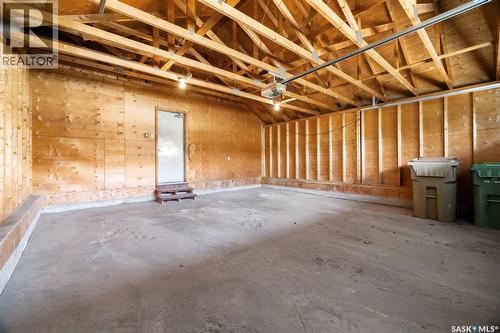 3259 Westminster Road, Regina, SK - Indoor