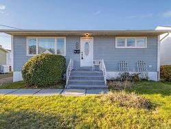 124 Legacy Street  Sydney, NS B1P 2X8