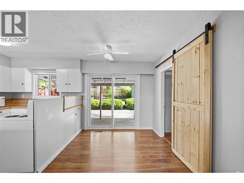 2037 Parker Drive, Merritt, BC - Indoor Photo Showing Kitchen